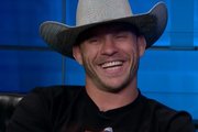 Card do UFC Fight Night 126 tem Donald Cerrone na luta principal e 12 lutas